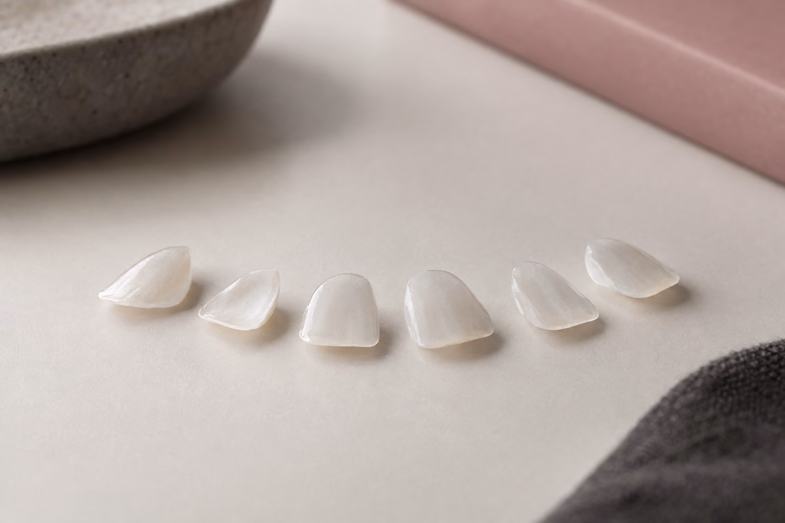 Illustrative image: thin porcelain laminate veneer shells